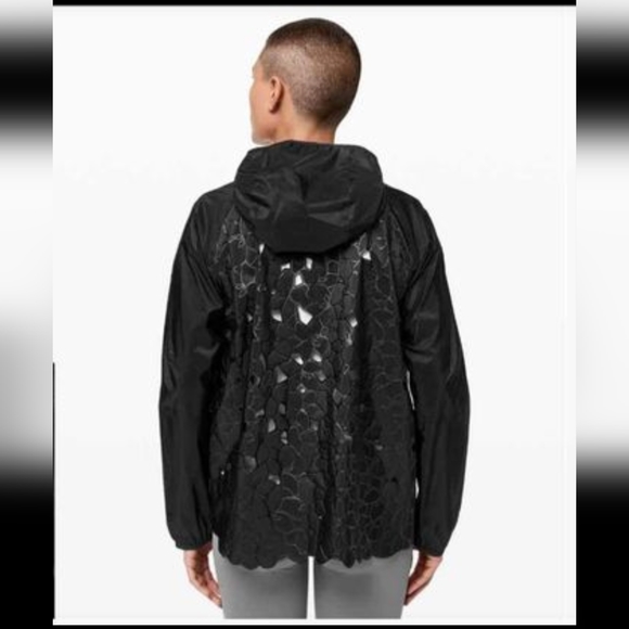 Lululemon Fabled Forest Jacket size 8 - Picture 2 of 4